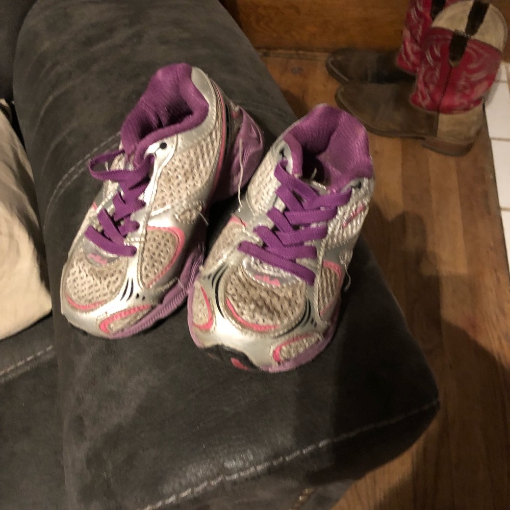 Girls adidas size 8